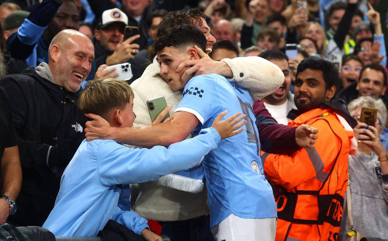 ฮาแลนด์ยิงห้าประตูพาแมนเชสเตอร์ ซิตี้ถล่มดอร์ทมุนด์ 4-1 กลายเป็นผู้เล่นคนแรกในประวัติศาสตร์แชมเปียนส์ลีก_โฟเดน_แมตช์_โบรุสเซีย ดอร์ทมุนด์