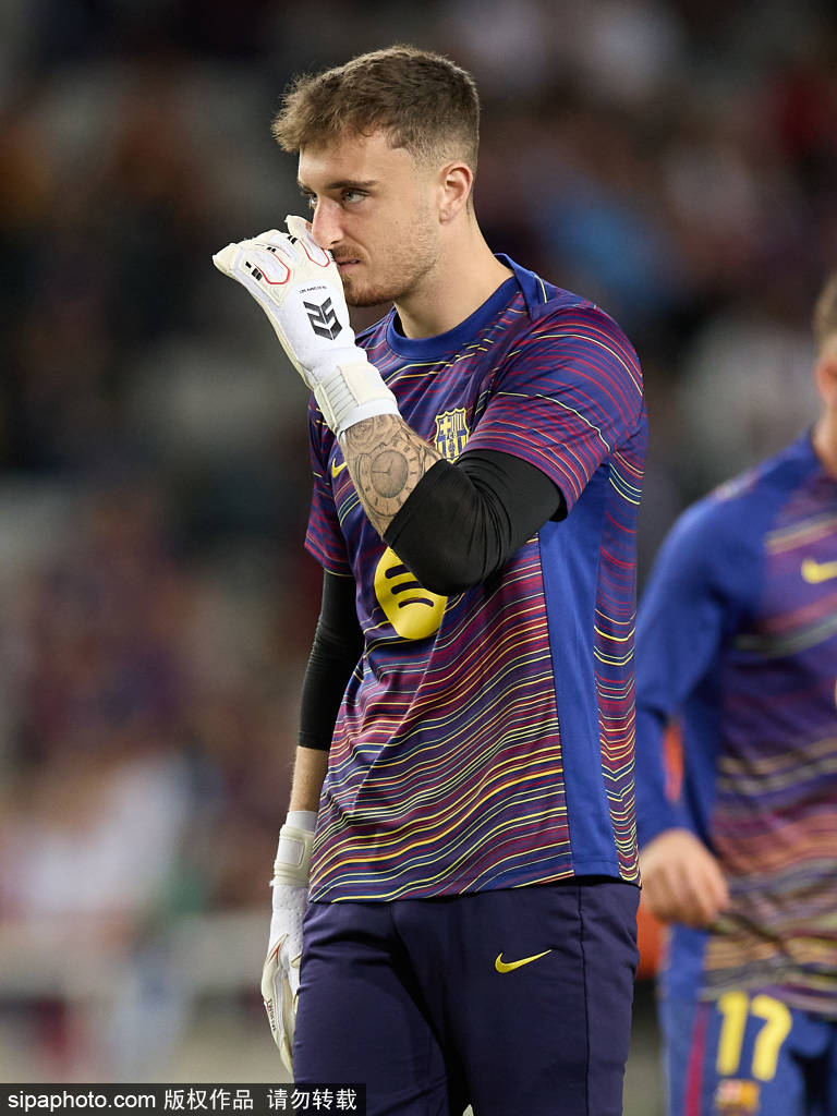 ออร์เตกา: ใครจะเป็นผู้ชนะในศึกยูฟ่าแชมเปียนส์ลีก ระหว่างบาร์เซโลนาและปารีสแซงต์แชร์กแมง? _แมตช์_ผู้เล่น_หลุยส์ เอ็นริเก้