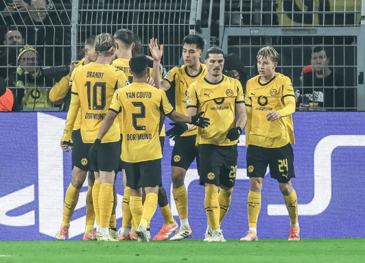 ชิรูด์ทำสองประตูพาเอซี มิลานถล่มบียาร์เรอัล 4-0 บทวิเคราะห์การแข่งขันโดย สเวน-ดาเนียล อาเดมี