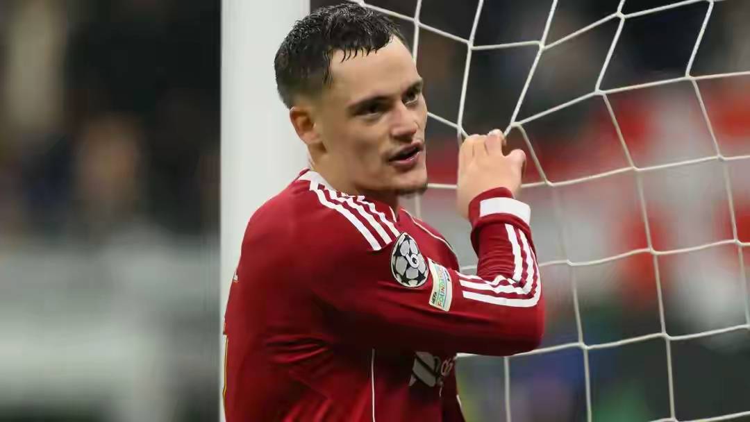 ถล่ม 5-0 + ไม่มีผลงานในแชมเปียนส์ลีกเลย! ทำไมอาลอนโซ่ถึงมีค่าตัวถึง 200 ล้านยูโร? บรรณาธิการของเราบ่นว่า: การที่เรอัล มาดริดเก็บเขาไว้ก็เหมือนยิงตัวเองที่เท้า!_ผู้ตัดสิน_โค้ช_แฟนบอล