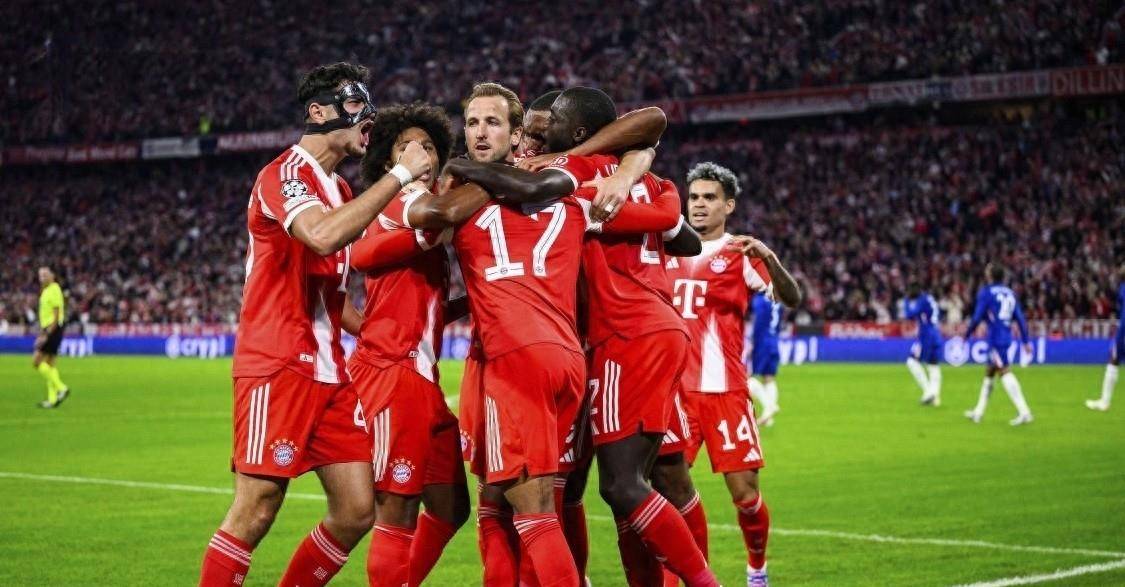 กองหลังยอดเยี่ยมแห่งเซเรีย อา ต้องนั่งสำรอง ซูเปอร์สตาร์ชาวเกาหลีใต้มีมูลค่า 32 ล้านยูโร ขณะที่สามยักษ์ใหญ่แย่งชิงลายเซ็น! _มิน-แจ_ _แนวรับ_ _แชมเปียนส์ลีก_