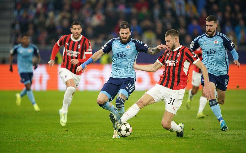 วันพฤหัสบดี 017 ยูโรปาคอนเฟอเรนซ์ลีก: บราติสลาวาต่อสู้เพื่อความอยู่รอดในบ้าน, เรอัล เบติสที่มีผู้เล่นไม่ครบทีมไม่น่าจะชนะนอกบ้าน _กลยุทธ์_ ลาลีกา