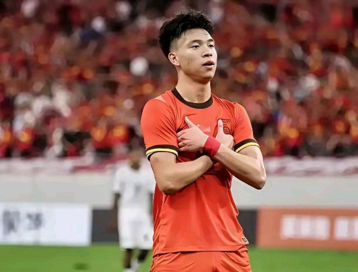 เป็นที่ต้องการมากกว่าหวัง หยูตง! ดาวรุ่งทีมชาติจีนวัย 21 ปี ซู บิน ได้ดึงดูดความสนใจจากสโมสรในพรีเมียร์ลีก และได้เริ่มต้นการเดินทางในต่างประเทศอย่างเป็นทางการ_วูล์ฟแฮมป์ตัน วันเดอเรอร์ส_ฤดูกาล_ลีก