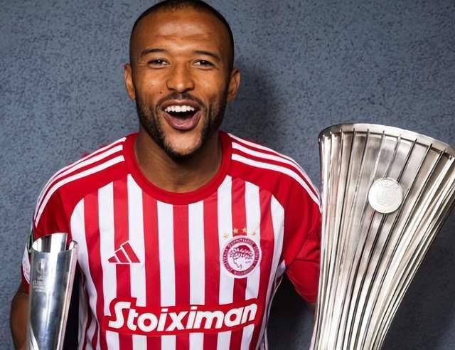 นักเตะวัย 32 ปี 'ล้มเหลวในลีกจีน' โชว์ฟอร์มโดดเด่นในแชมเปียนส์ลีก: ทำประตูติดต่อกันกับบาร์เซโลนาและเรอัลมาดริด _ยุโรป_การแข่งขัน_ยูฟ่า ยูโรปาลีก