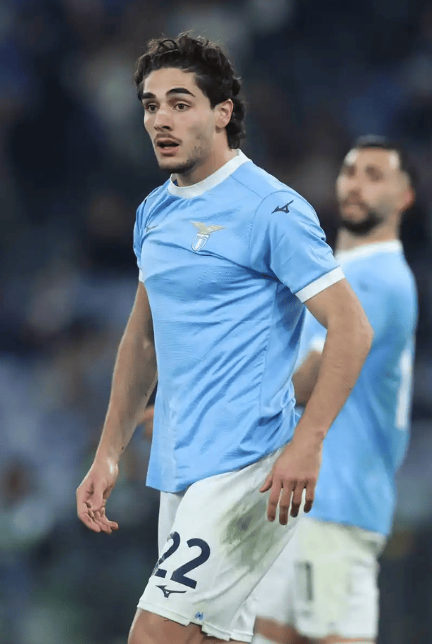 คำแนะนำการเดิมพันวันนี้: นิวคาสเซิลจะหยุดสถิติไร้พ่ายในบ้านของลีดส์ได้หรือไม่? สเปอร์สตั้งเป้าคว้าสามแต้มนอกบ้านที่บอร์นมัธ! _ทีมเยือน_ ข้อมูลเหลาหยาง